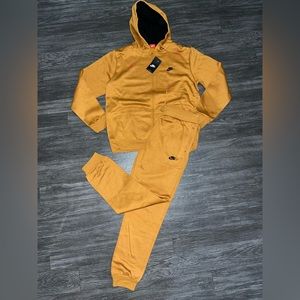 🔥🔥🔥2023 Model Joggers🔥🔥🔥